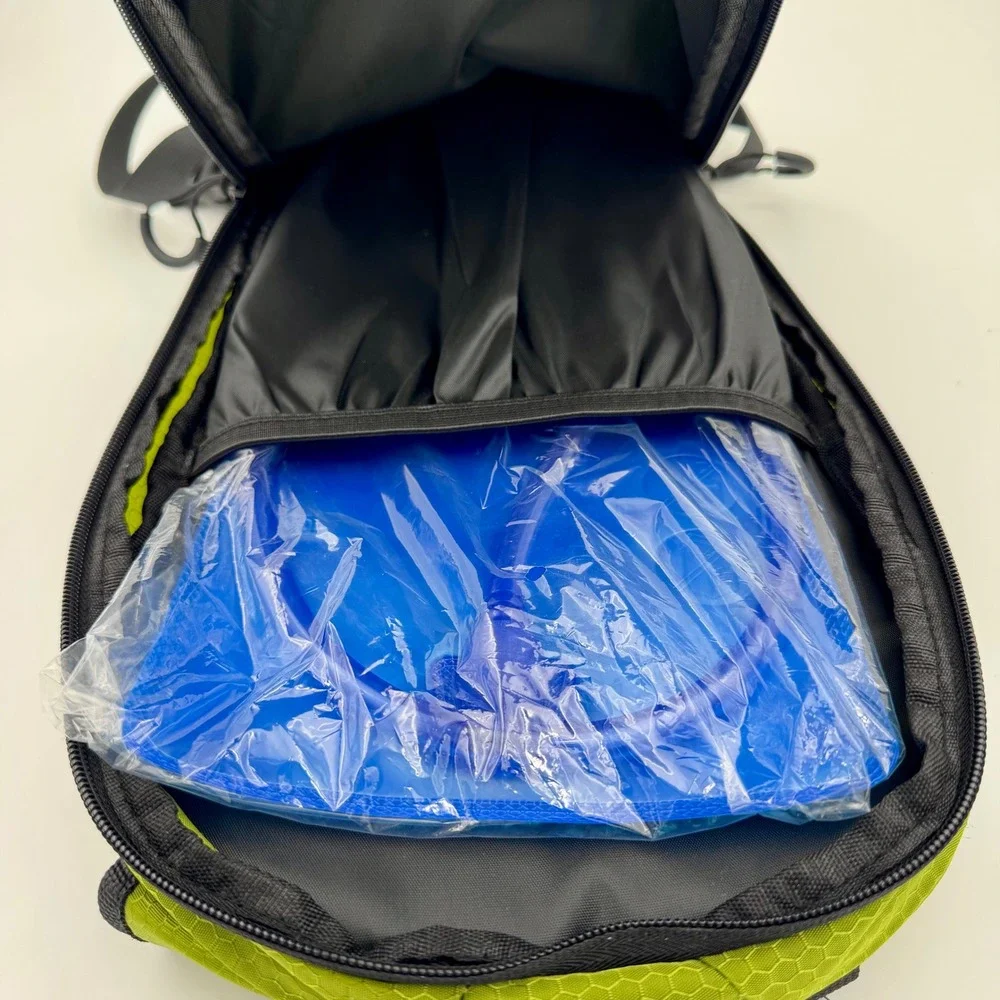 NWT TOPI Hydration 2L Backpack Lime Green Honeycomb Ripstop Hiking Cycling Bag